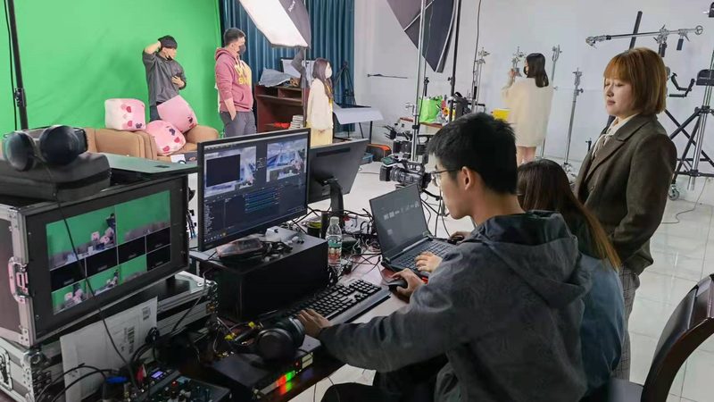 广告片后期剪辑收费标准解析：揭秘行业定价逻辑